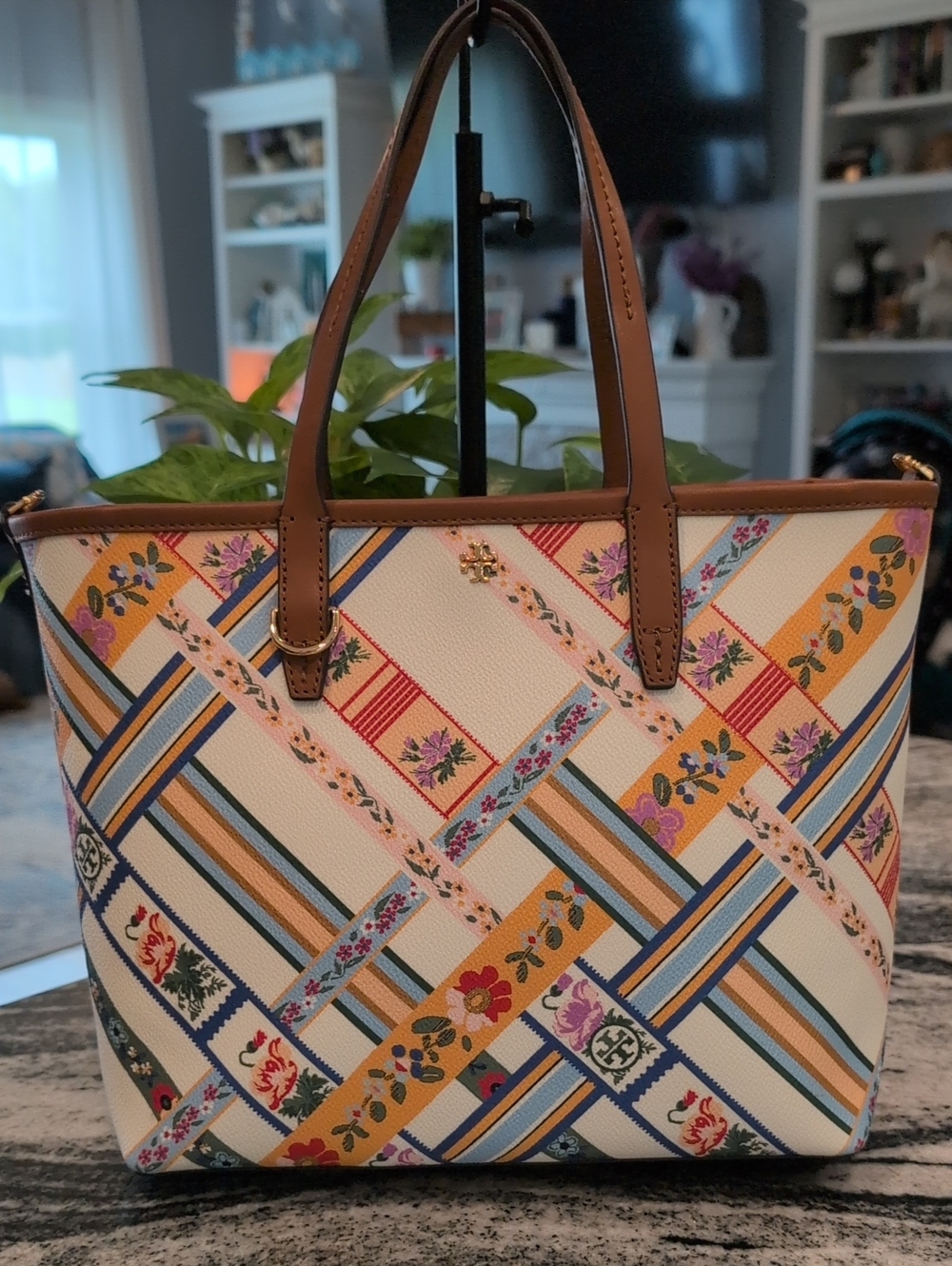 Tory Burch Kerrington Zip Tote